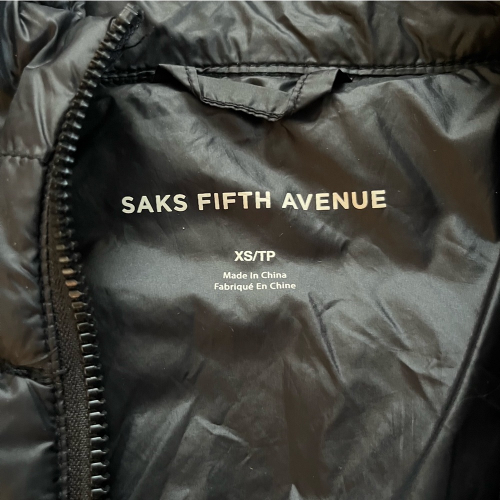 Saks Fifth Avenue Extra Long Puffer Lightweight Down XS - Picture 3 of 5
